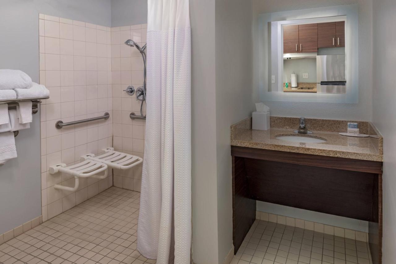 Towneplace Suites By Marriott Monroe Exterior photo