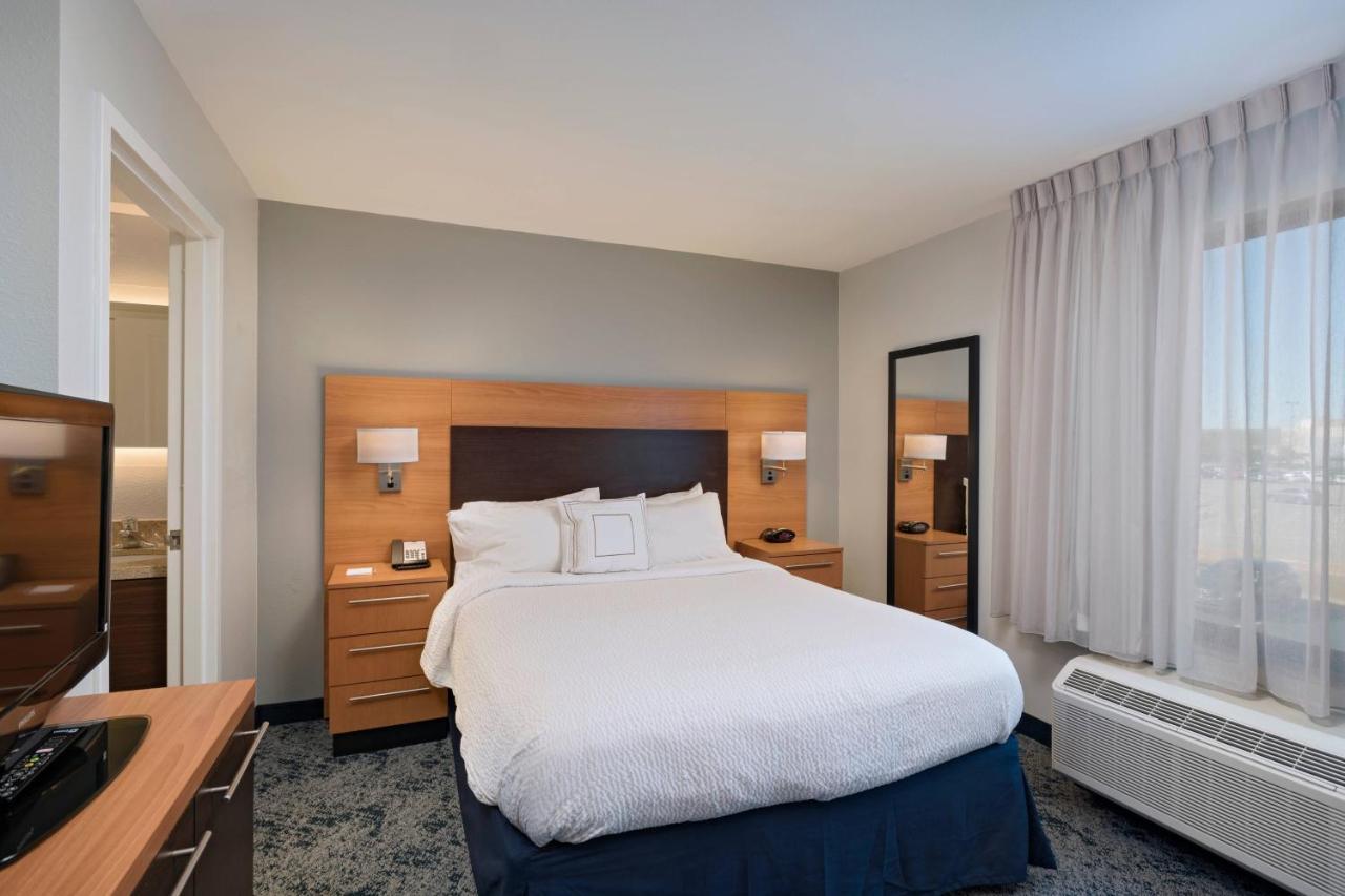 Towneplace Suites By Marriott Monroe Exterior photo